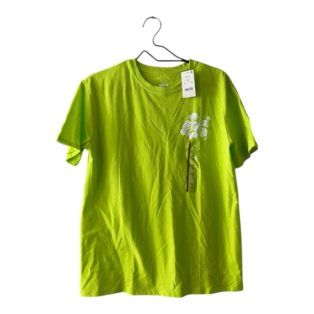 SmileyWorld Bright Green Graphic T Shirts Girl’s Size XL Short Sleeves Tee NEW